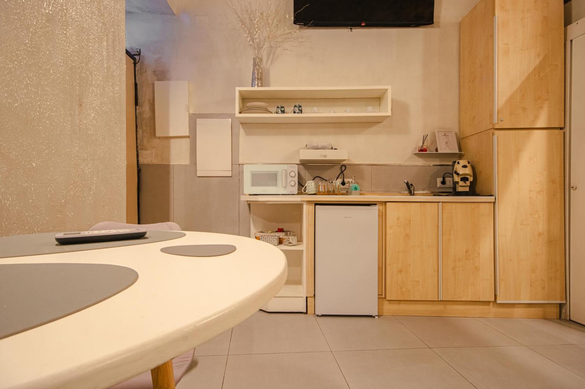 I Gradini Bed & Breakfast Наполи Екстериор снимка