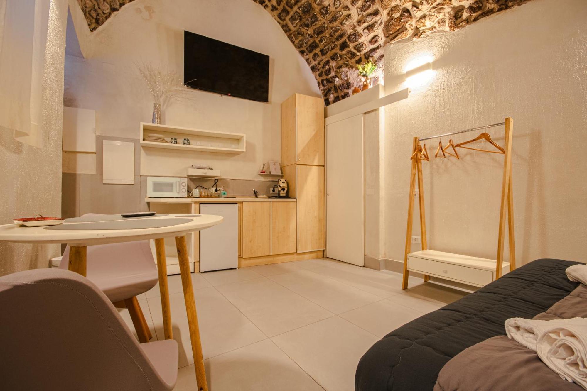 I Gradini Bed & Breakfast Наполи Екстериор снимка